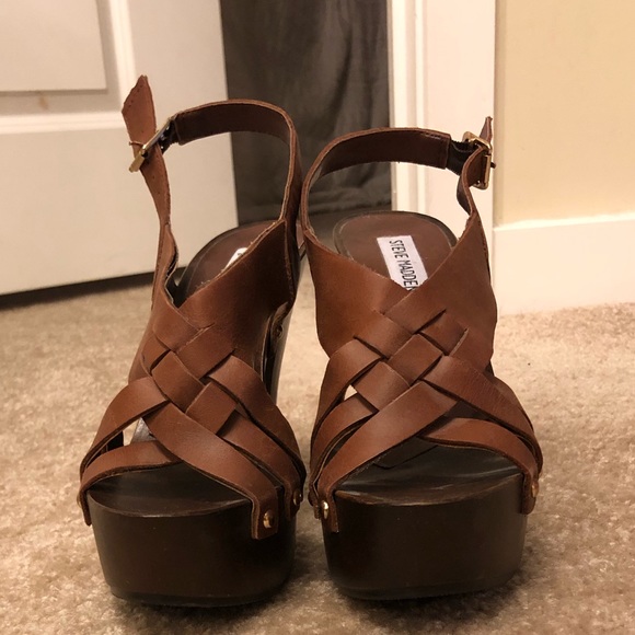 Brown platform 5 inch Steven madden heels - Picture 3 of 4